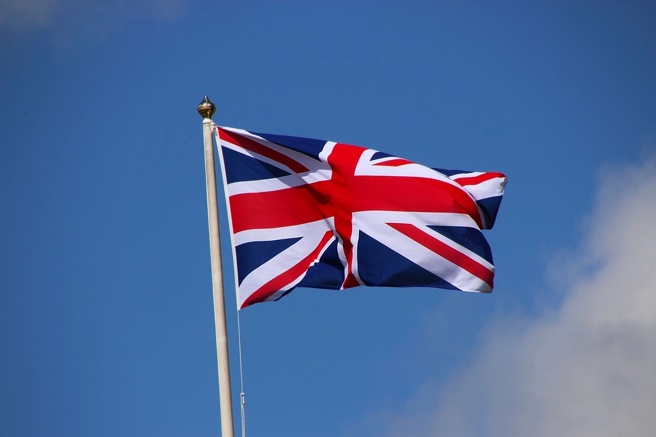 Britanska vlada “concierge” službom želi vratiti investicije nakon Brexit-a